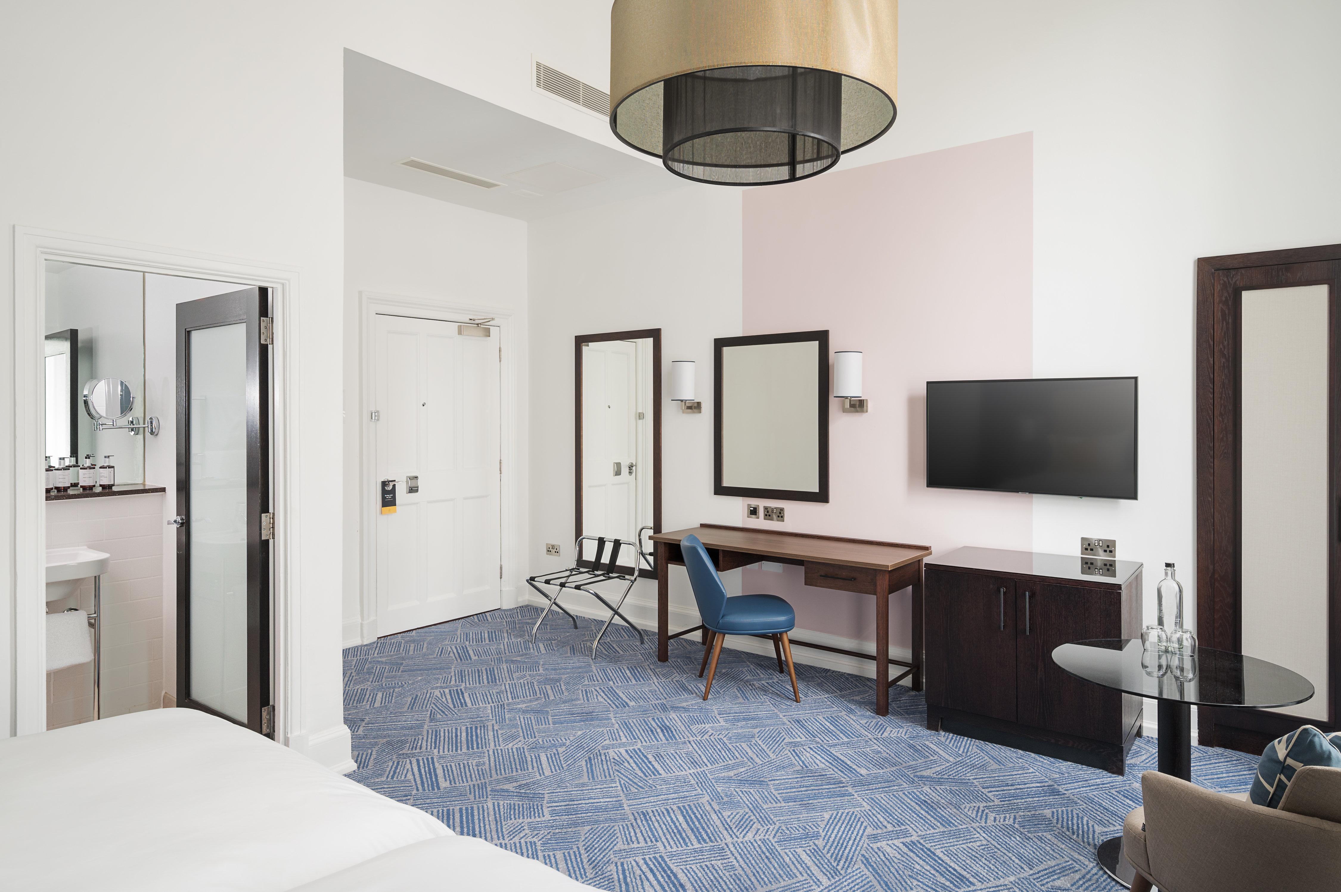 Отель Voco Grand By Ihg 4*