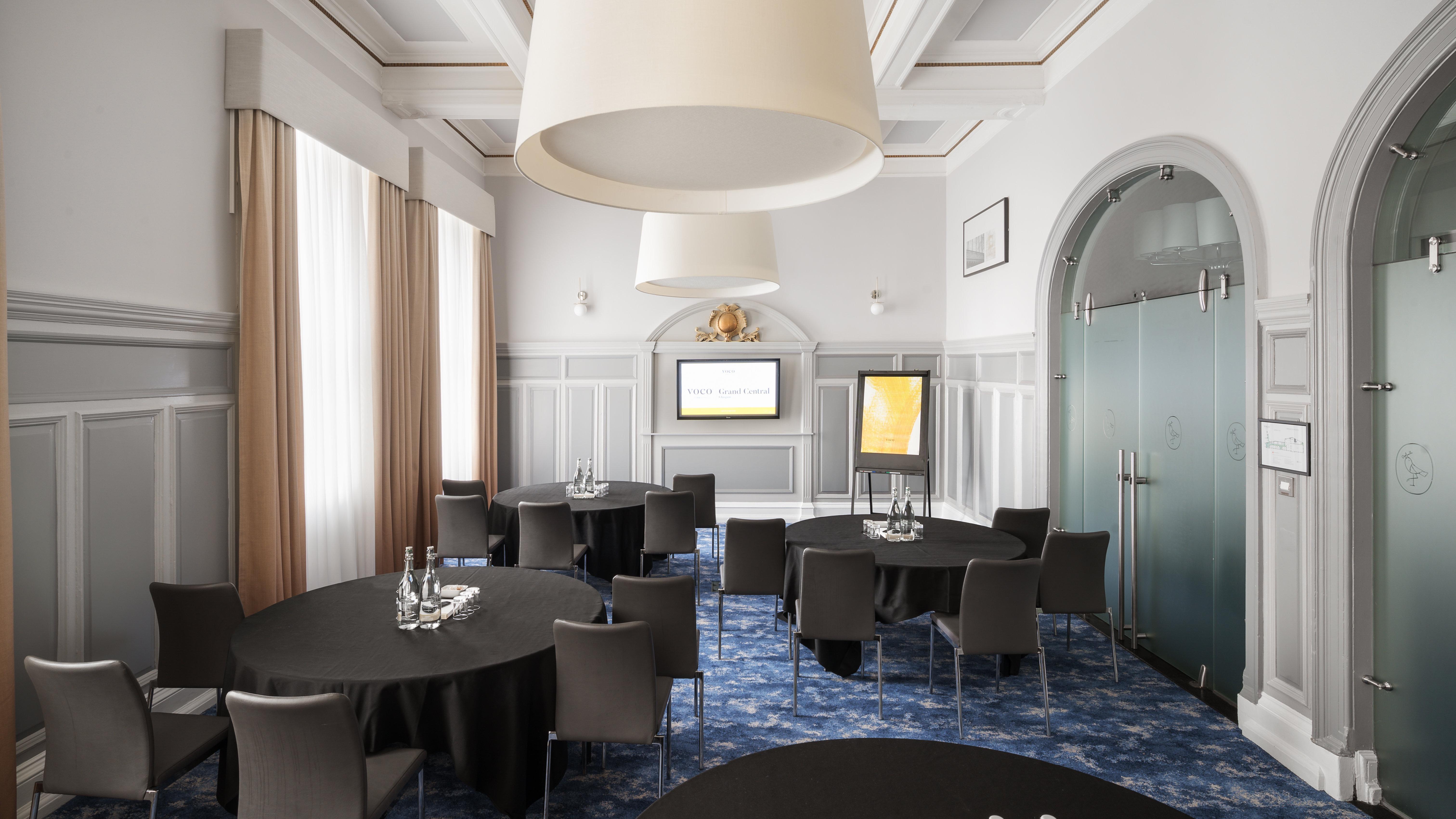Voco Grand By Ihg Отель